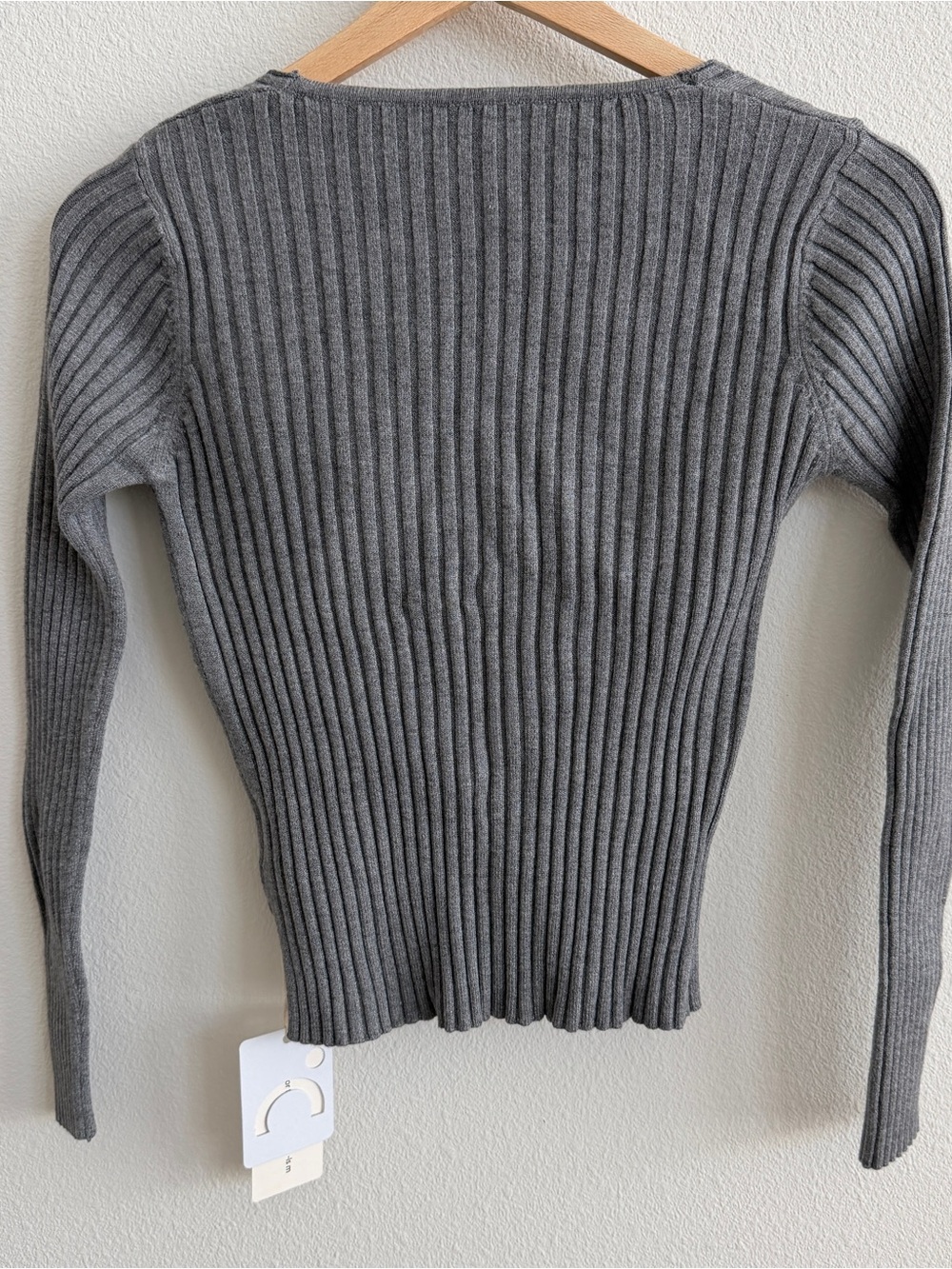 Commense Gray Ribbed Wrap-Front Sweater - Picture 6 of 7